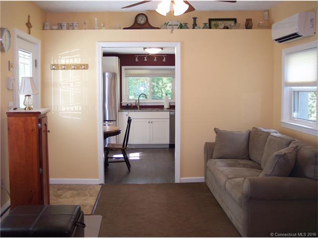 257 Oak Street Ext, Meriden, CT 06450