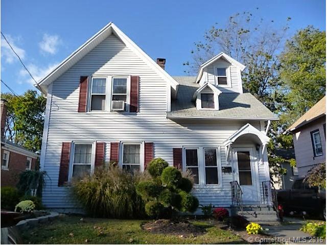 21 Hinman St, Meriden, CT 06450