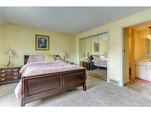 217 Natchaug Dr, Meriden, CT 06450