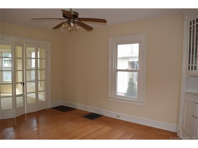 57 Newton St, Meriden, CT 06450