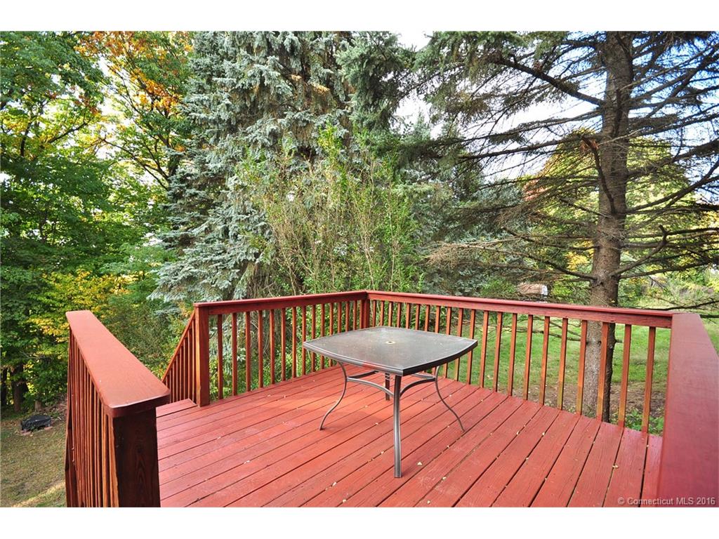141 View St, Meriden, CT 06450