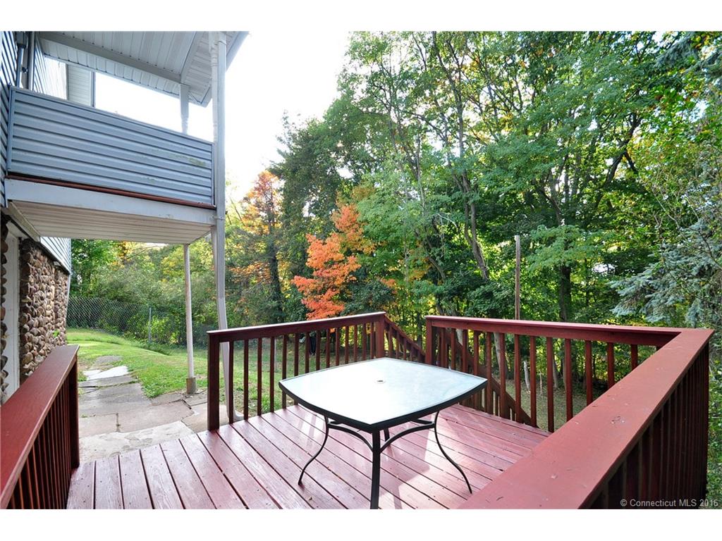 141 View St, Meriden, CT 06450