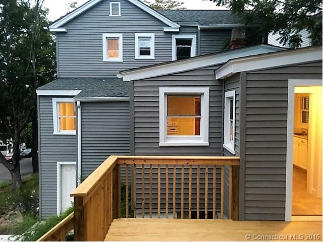 28 Summit St, Meriden, CT 06450