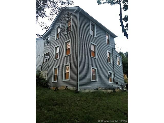 28 Summit St, Meriden, CT 06450