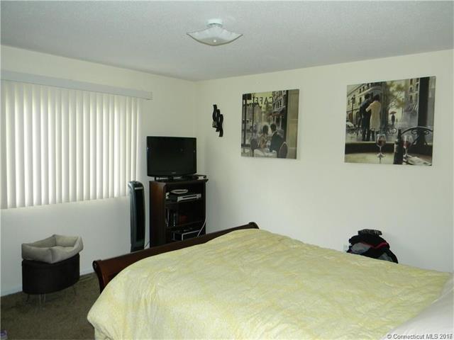37Woodley Ct #20, Meriden, CT 06450