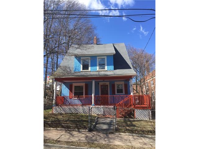 14 Center St, Meriden, CT 06450