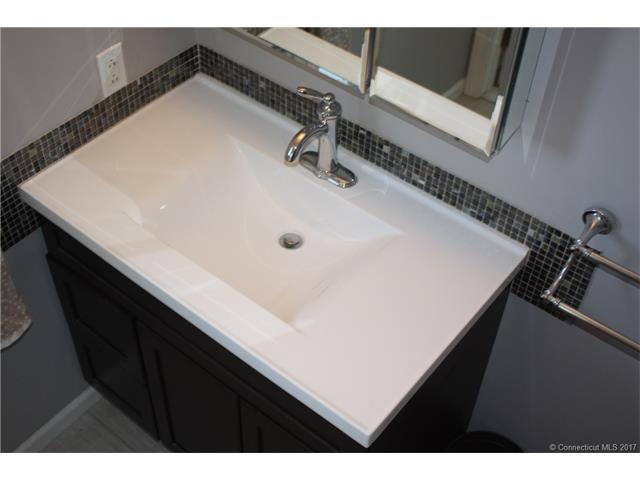 1516East Main St #20, Meriden, CT 06450