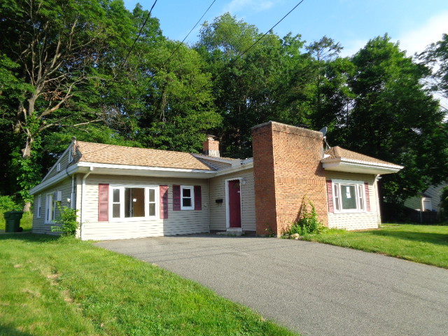69 Marshall RoadMeriden, CT, 06450New Haven County