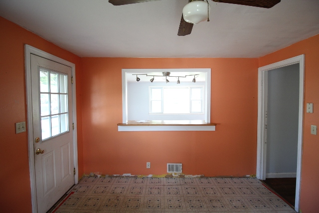18 Cricket DriveMeriden, CT, 06450New Haven County