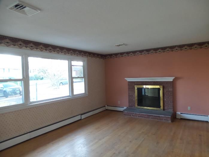 49 Clearfield DrMeriden, CT, 06450New Haven County