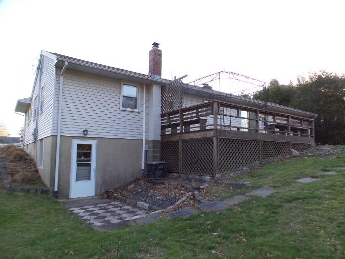 49 Clearfield DrMeriden, CT, 06450New Haven County