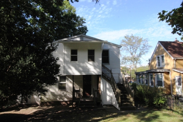 10 Artizan StMeriden, CT, 06450New Haven County