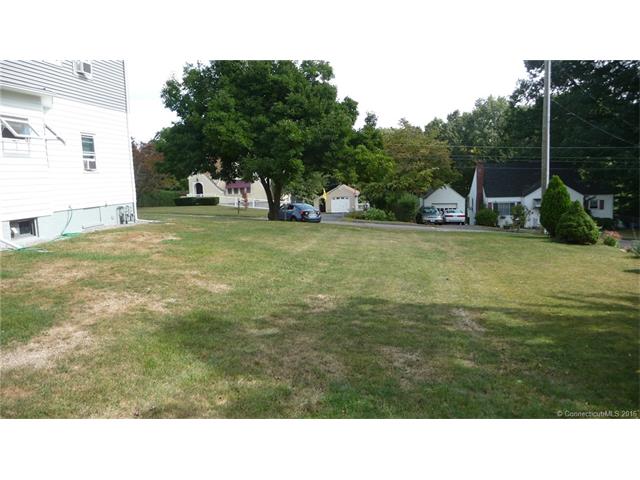94 Corrigan Ave, Meriden, CT 06451