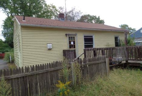 113 Cheshire Rd, Meriden, CT 06451