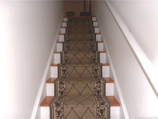 245Woodland St #26, Meriden, CT 06451