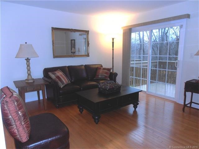 245Woodland St #26, Meriden, CT 06451