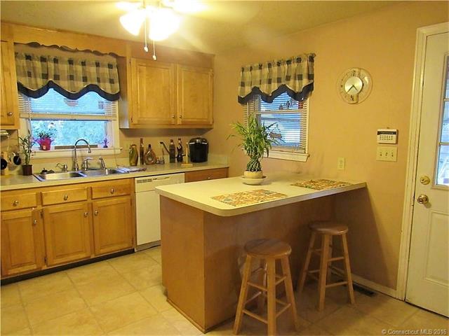 42 Highland Avenue, Meriden, CT 06451