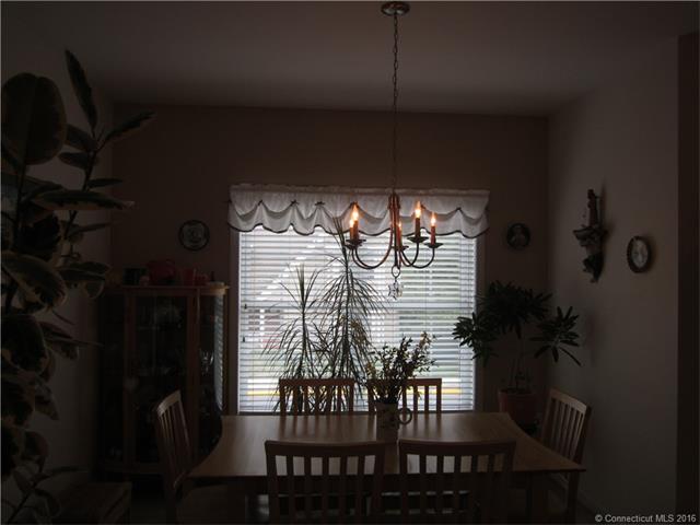 277 Reservoir Ave, Meriden, CT 06451