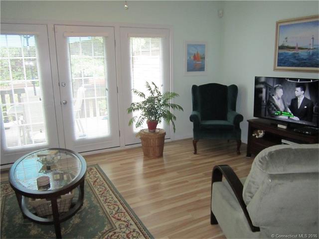 277 Reservoir Ave, Meriden, CT 06451