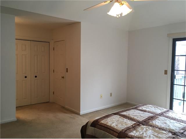 24Village View Ter #24, Meriden, CT 06451