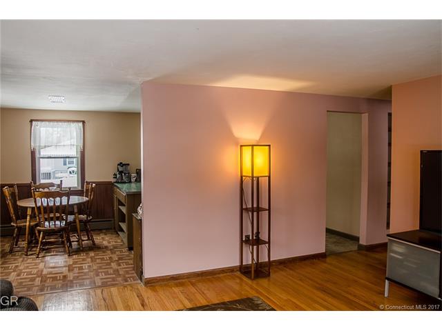 78 Hillcrest Ave, Meriden, CT 06451