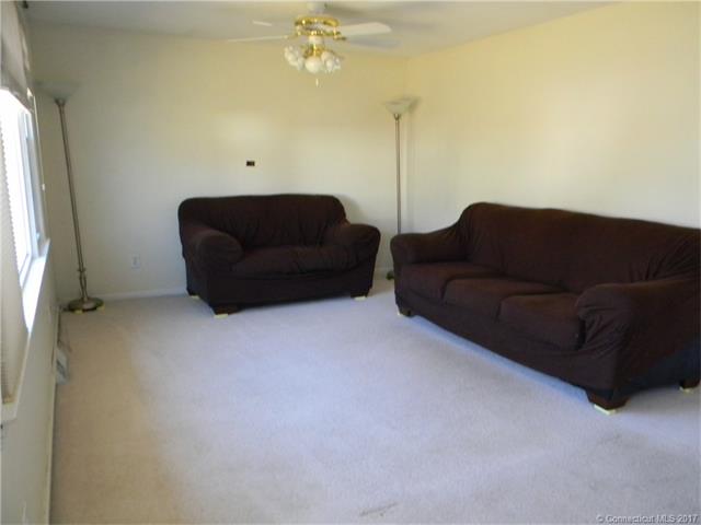 28 Pettit Dr, Meriden, CT 06451