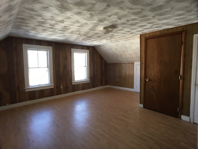 60 N 1st StMeriden, CT, 06451New Haven County