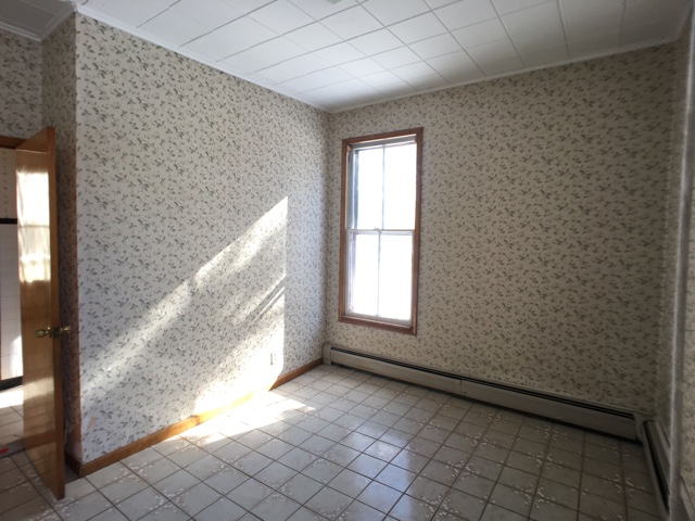 60 N 1st StMeriden, CT, 06451New Haven County