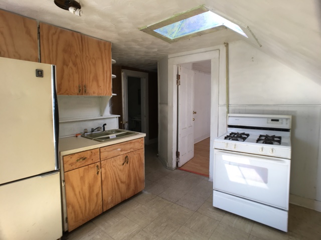 60 N 1st StMeriden, CT, 06451New Haven County
