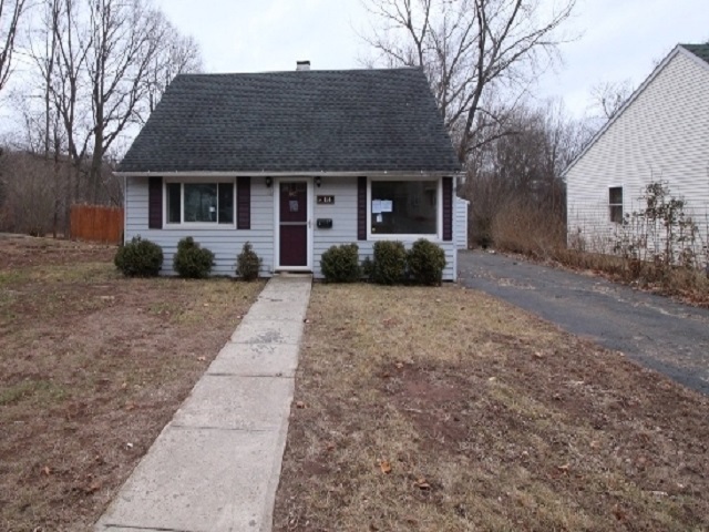 154 Glen Hills RdMeriden, CT, 06451New Haven County