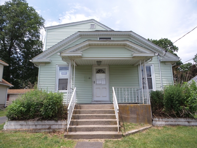 61 Meriden AveMeriden, CT, 06451New Haven County
