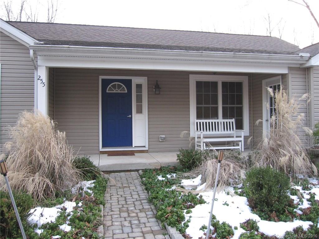 255 Boardman Ln, Middletown, CT 06457