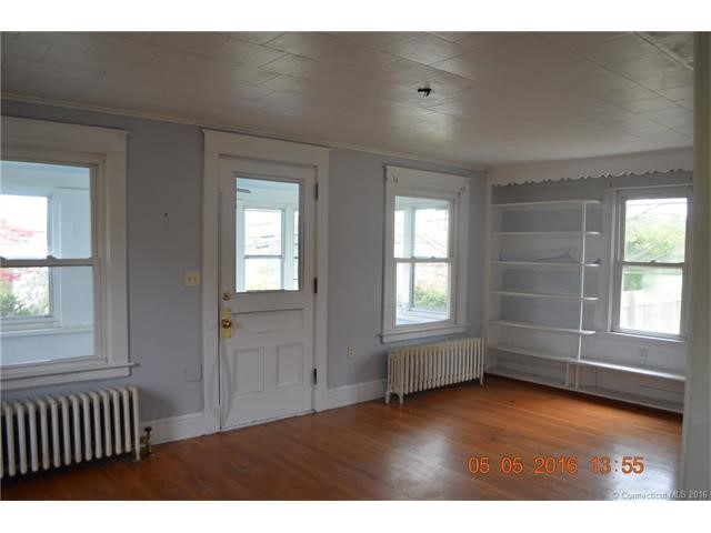 769S Main St, Middletown, CT 06457