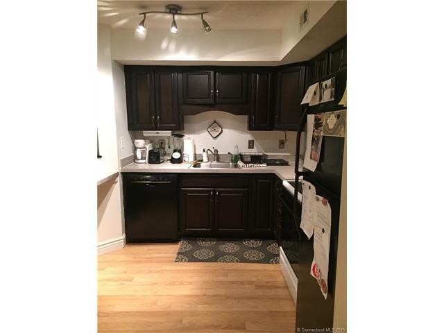 14Forest Glen Cir #4, Middletown, CT 06457