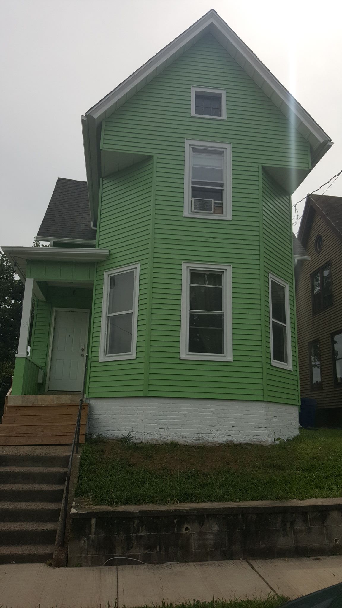 34 Orange St., Meriden, CT 06457