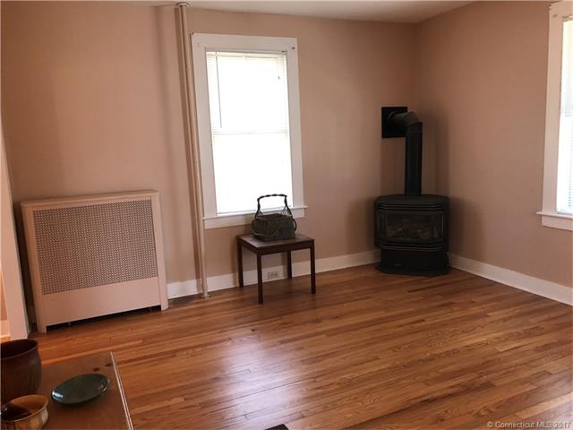 577High St, Middletown, CT 06457