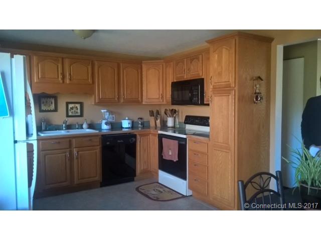 764 Long Hill Rd, Middletown, CT 06457