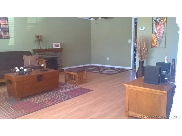764 Long Hill Rd, Middletown, CT 06457