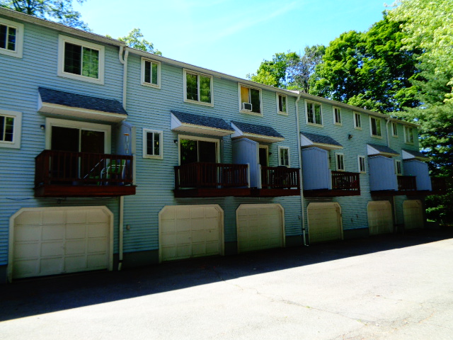 94 Cynthia Lane D5Middletown, CT, 06457Middlesex County