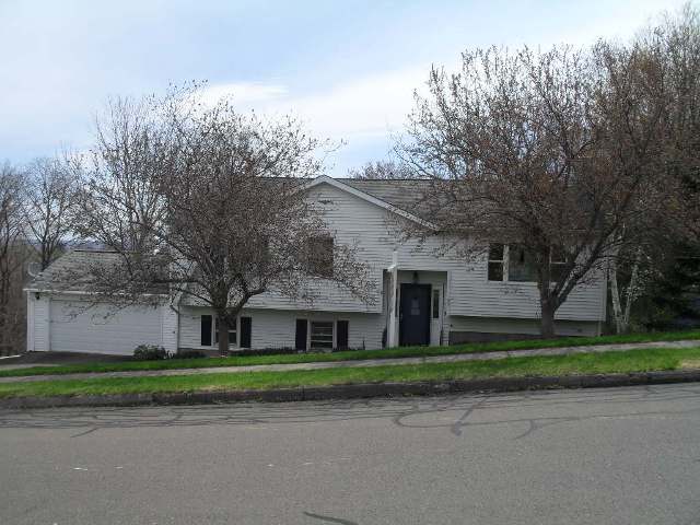 59 Cimarron RoadMiddletown, CT, 06457Middlesex County