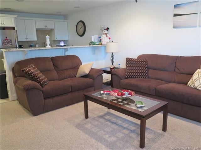 210Mariners Walk, Milford, CT 06460