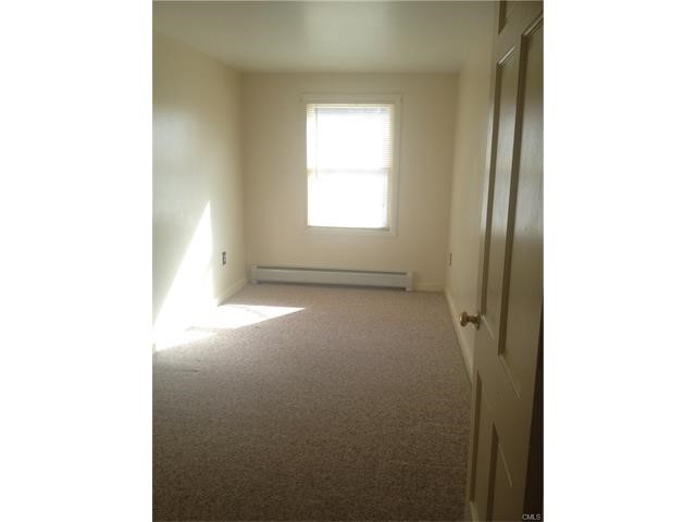 12 Edgewood Avenue, Milford, CT 06460