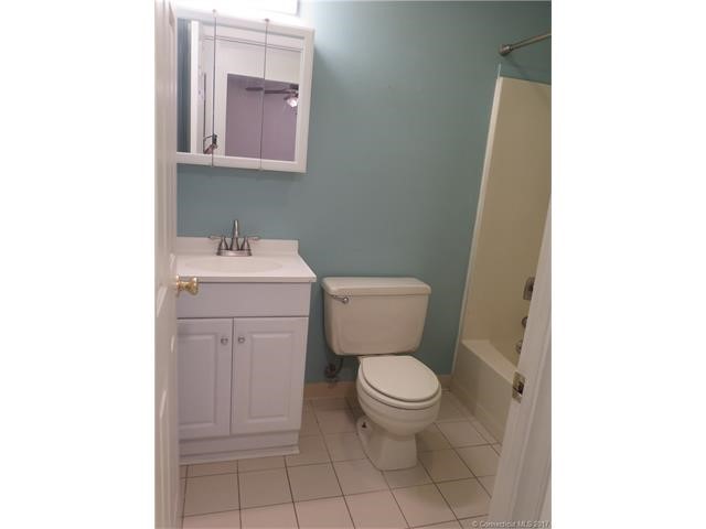 79Hill St #A, Milford, CT 06460