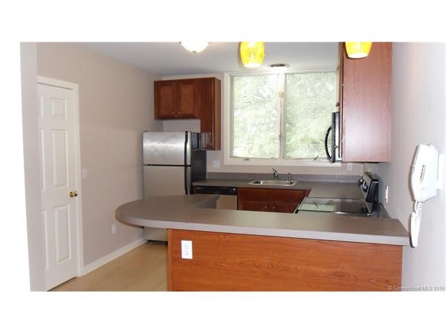 255Cherry St #D, Milford, CT 06460