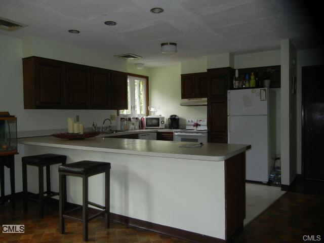 32 Cherry Street, Milford, CT 06460