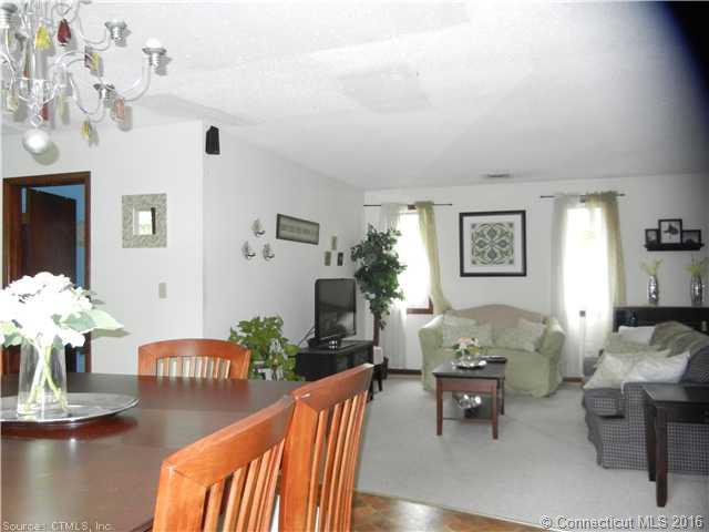 32 Cherry St, Milford, CT 06460