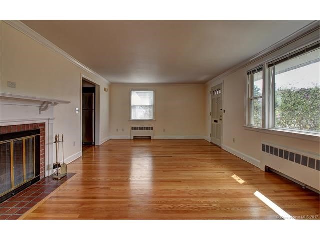 32Indian Hill Rd, Milford, CT 06460