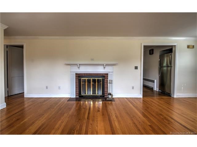 32Indian Hill Rd, Milford, CT 06460