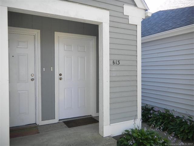 267Melba St #B13, Milford, CT 06460