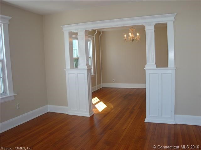 11Darina Pl, Milford, CT 06460